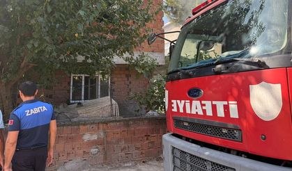 Ekipler ev yangınına müdahale etti