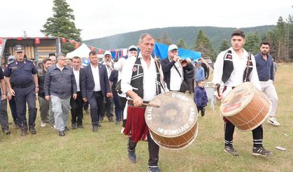 Eymir köyünde Saz Yayla Şenliği coşkusu