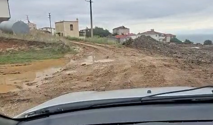 Korucuk’ta yol çamura dönüyor, vatandaş çözüm bekliyor