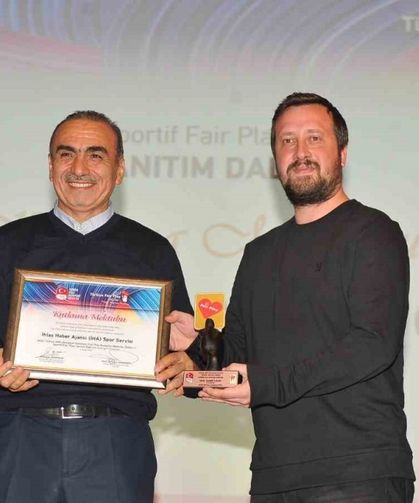 TMOK’tan İHA’ya ödül