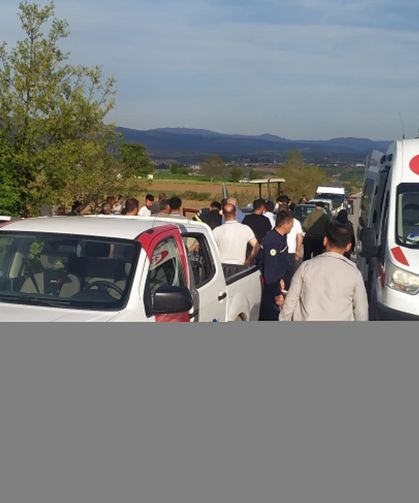 Samsun'da iki otomobil çarpıştı, 8 kişi yaralandı