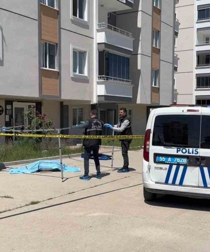 Samsun'da 3. kattan düşen şahıs hayatını kaybetti