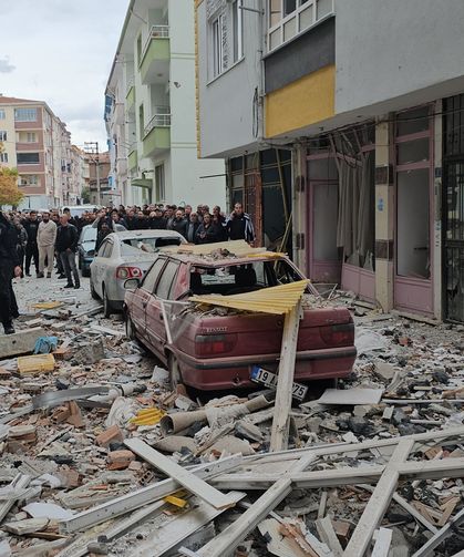 Binada patlama meydana geldi: 1 ölü