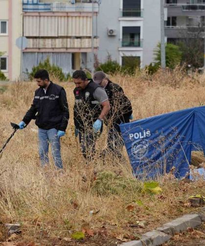 Aracından inip oturduğu bankta hayatına son verdi