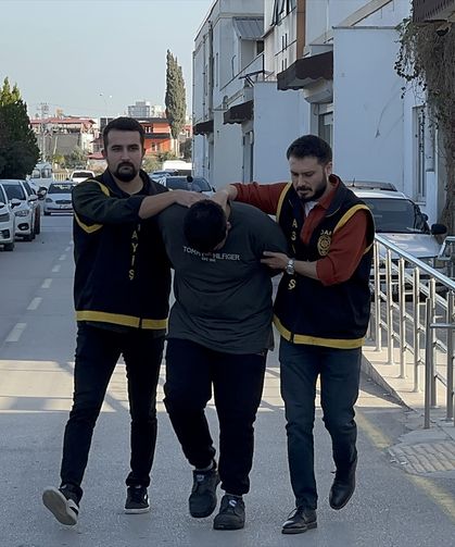 Komşu kavgası: Baba öldü, 2 oğlu yaralandı