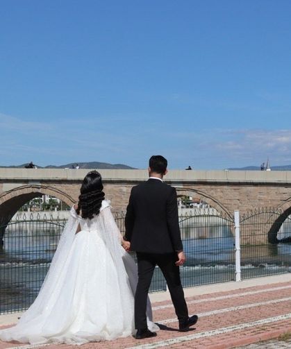 Aşırı tutumlu davranan eşe yargıtaydan karar!