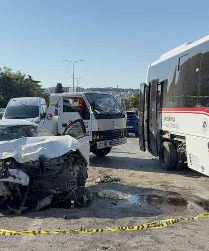 Otomobil ile halk otobüsü çarpıştı: 7 yaralı