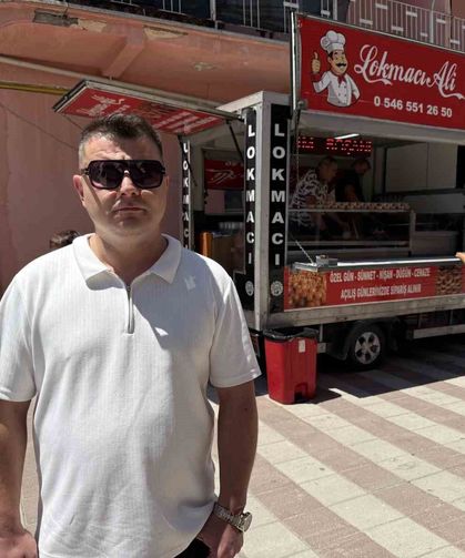 Boşanmasını böyle kutladı!