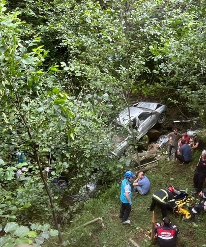 Trafik kazası: 1 ölü, 5 yaralı