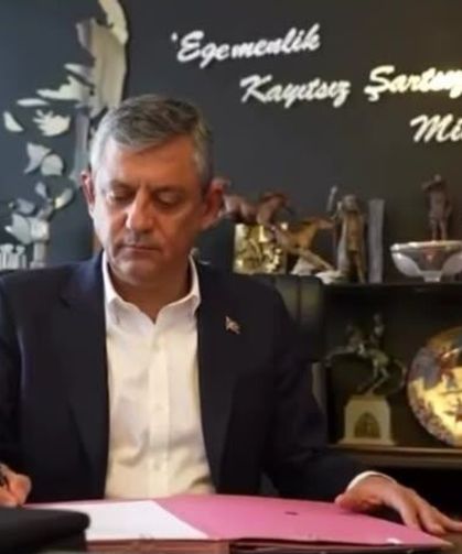 Son dakika!!! YENİ Parti kuruldu