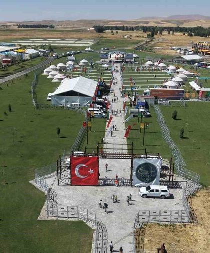 Malazgirt Zaferi'nin 955'inci yıl dönümü coşkuyla kutlandı