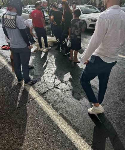 Yolun karşısına geçmeye çalışırken öldü