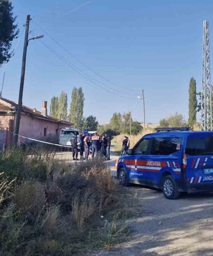 Evinin önünde cansız bedeni bulundu