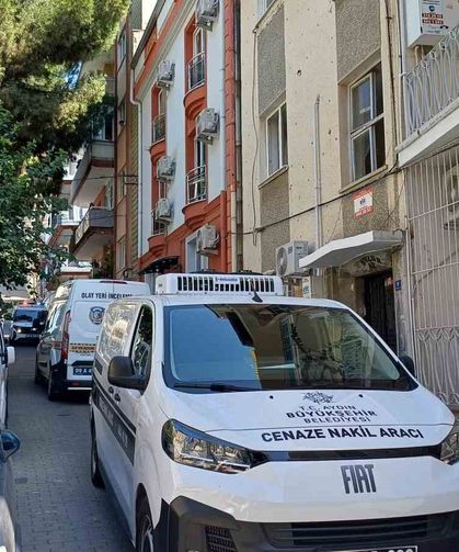 Genç kadın evinde ölü bulundu