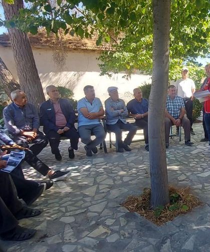 Tarım ekipleri üreticilerle bir araya geliyor