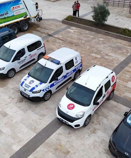 İlçe belediyesi araç filosuna 6 yeni araç kattı