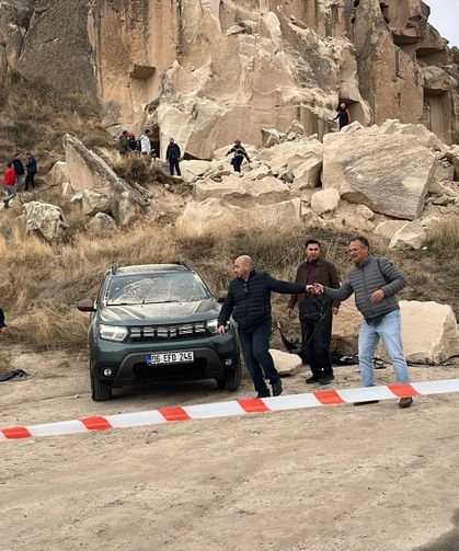 Peribacası çöktü: Ölü ve yaralılar var