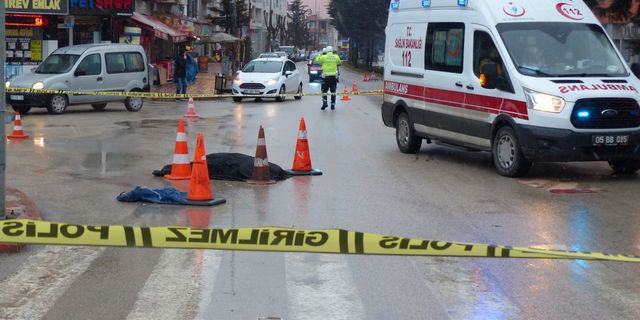 Amasya'da kamyonun çarptığı lise öğrencisi hayatını kaybetti