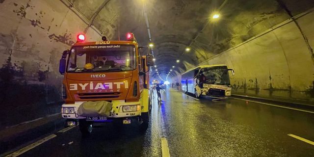 GÜNCELLEME - Anadolu Otoyolu'nda zincirleme trafik kazasında 1 kişi öldü, 6 kişi yaralandı