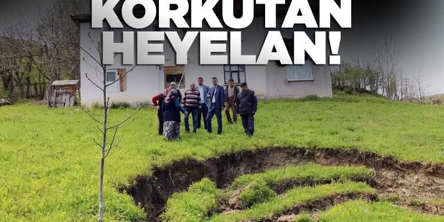 Erfelek'te bir mahallede heyelan oluştu
