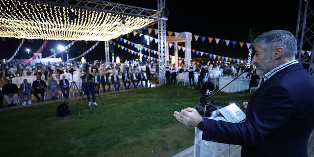 MERSİN - Hazine ve Maliye Bakanı Nebati Mersin'de Bitlisliler Buluşması'nda konuştu