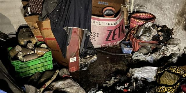 Karabük'te bir binada çıkan yangında 2 kişi dumandan etkilendi