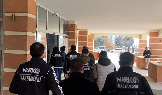 Kastamonu'da düzenlenen uyuşturucu operasyonunda 3 kişi tutuklandı