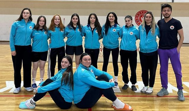 Sinop Üniversitesi Kadın Hentbol Takımı Süper Lig'de