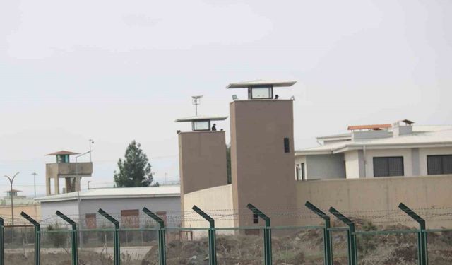 Diyarbakır’da cezaevinde yemek sonrası 115 hükümlü ve personel hastanelik oldu