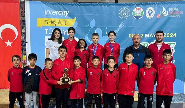 Erzincan İl Özel İdaresi Spor Kulübü Türkiye üçüncüsü