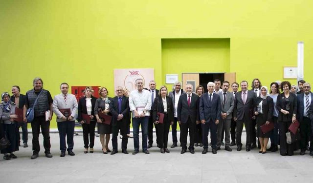 Eskişehir Teknik Üniversitesi’nde Emeklilik Töreni gerçekleştirildi