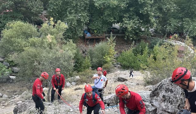 Bolu'daki tarihi Solaklar Kayaevleri kurtarma tatbikatına ev sahipliği yapıyor