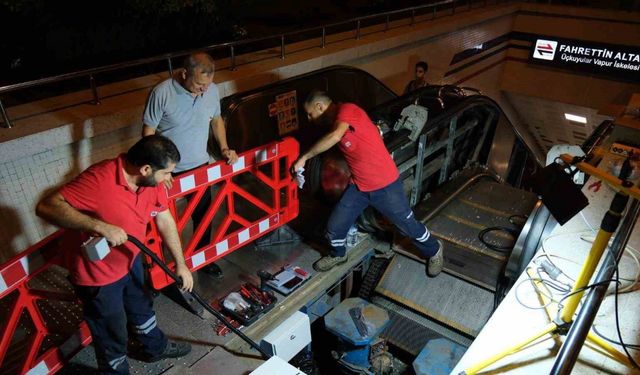 Bakıma alınan yürüyen merdivenler ekim sonuna hazır