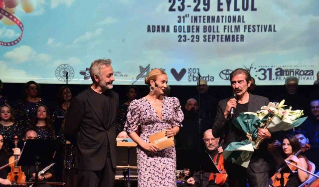 Demet Akbağ ve Uğur Polat’a Uluslararası Adana Altın Koza Film Festivali’nde “Onur Ödülü”