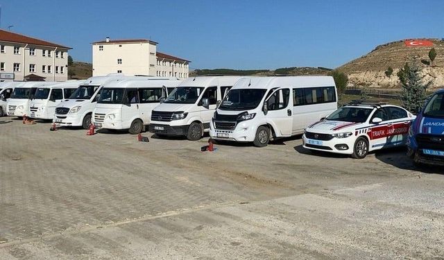 Kütahya’da okul servis araçları denetlendi