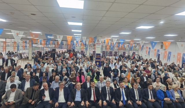 AK Parti Alaplı İlçe Başkanlığına yeniden Altan Güngör seçildi