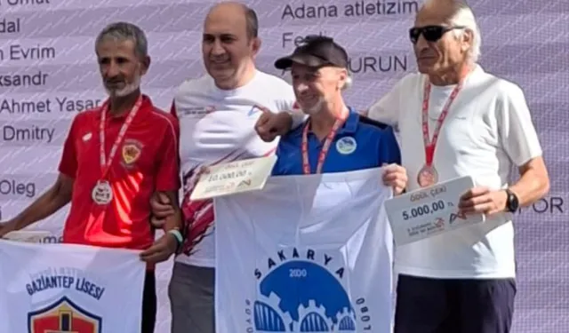 Uluslararası maratonda birincilik kürsüsü Ali Turan’ın