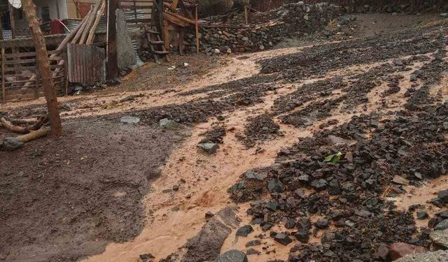 Elazığ’da sel sonrası hasar tespit çalışmaları