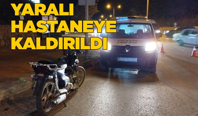 Minibüse çarpan motosikletli yaralandı