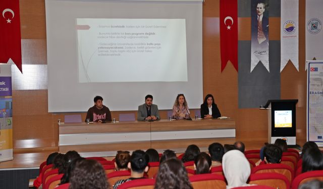 Sinop Üniversitesi'nde ERASMUS+ tanıtıldı