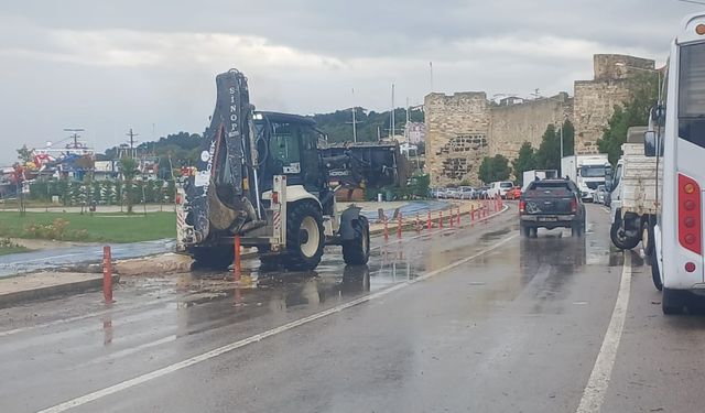 Yağmur sonrası ekipler harekete geçti