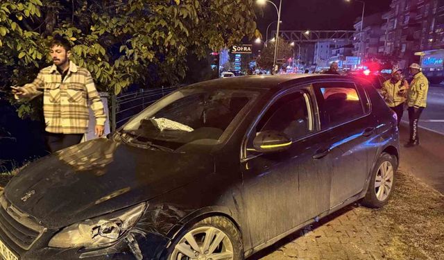 Tali yoldan çıktı, başka bir araca çarptı: 4 yaralı