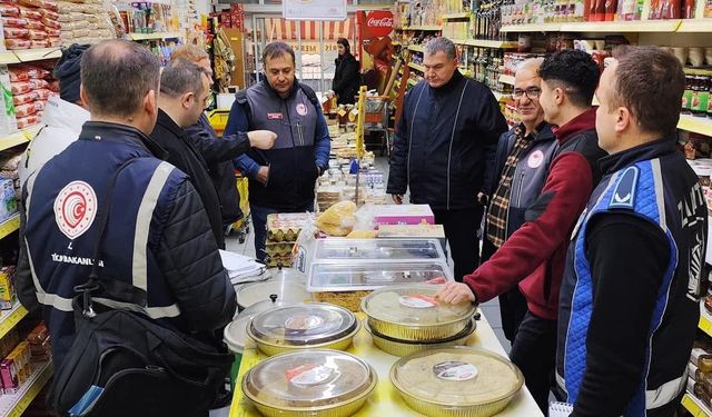 Marketlerde fiyat ve etiket denetimi devam ediyor