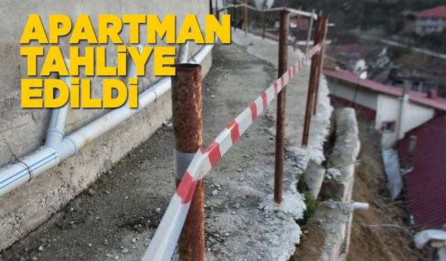 Sinop'ta istinat duvarı çöktü