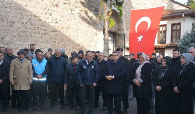 Sinop’ta deprem bölgesi için hayır çarşısı