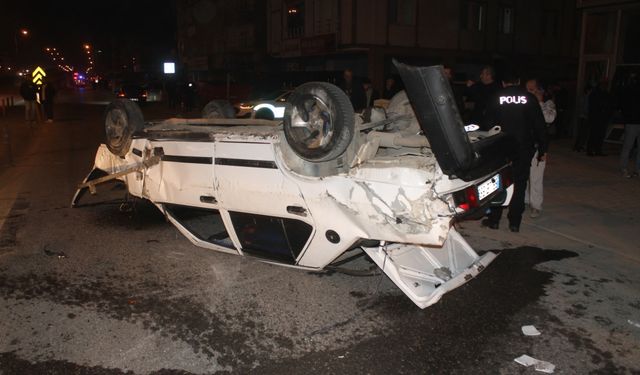 Samsun'da otomobil devrildi: 1 yaralı