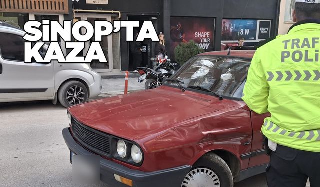 Sinop’ta otomobil ile motosiklet çarpıştı