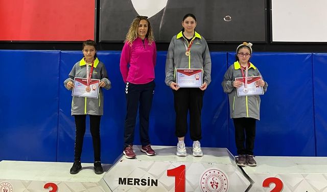 Sinoplu özel sporculardan gururlandıran başarı