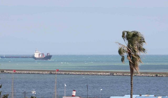 Samsun’a kuvvetli rüzgar uyarısı