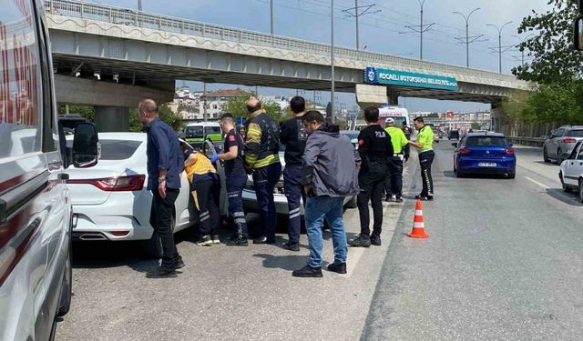 Zincirleme trafik kazasında 3 kişi yaralandı